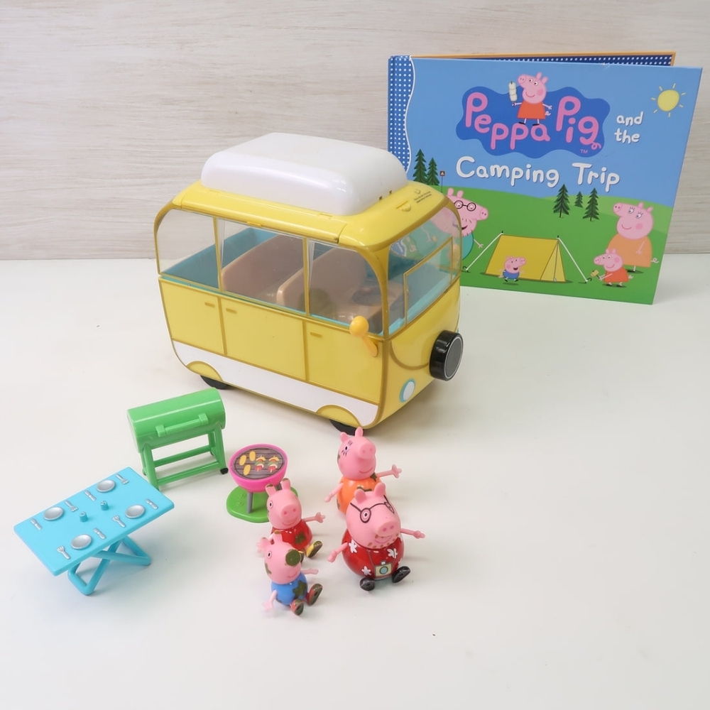 Peppa Pig Camping Set With Book